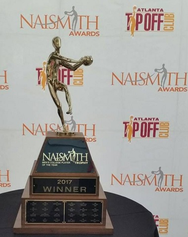 naismith-trophy