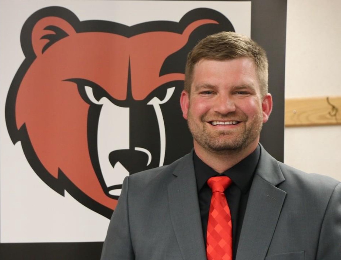 Jay County Assistant Boys Basketball Coach Named Blackford’s New Head